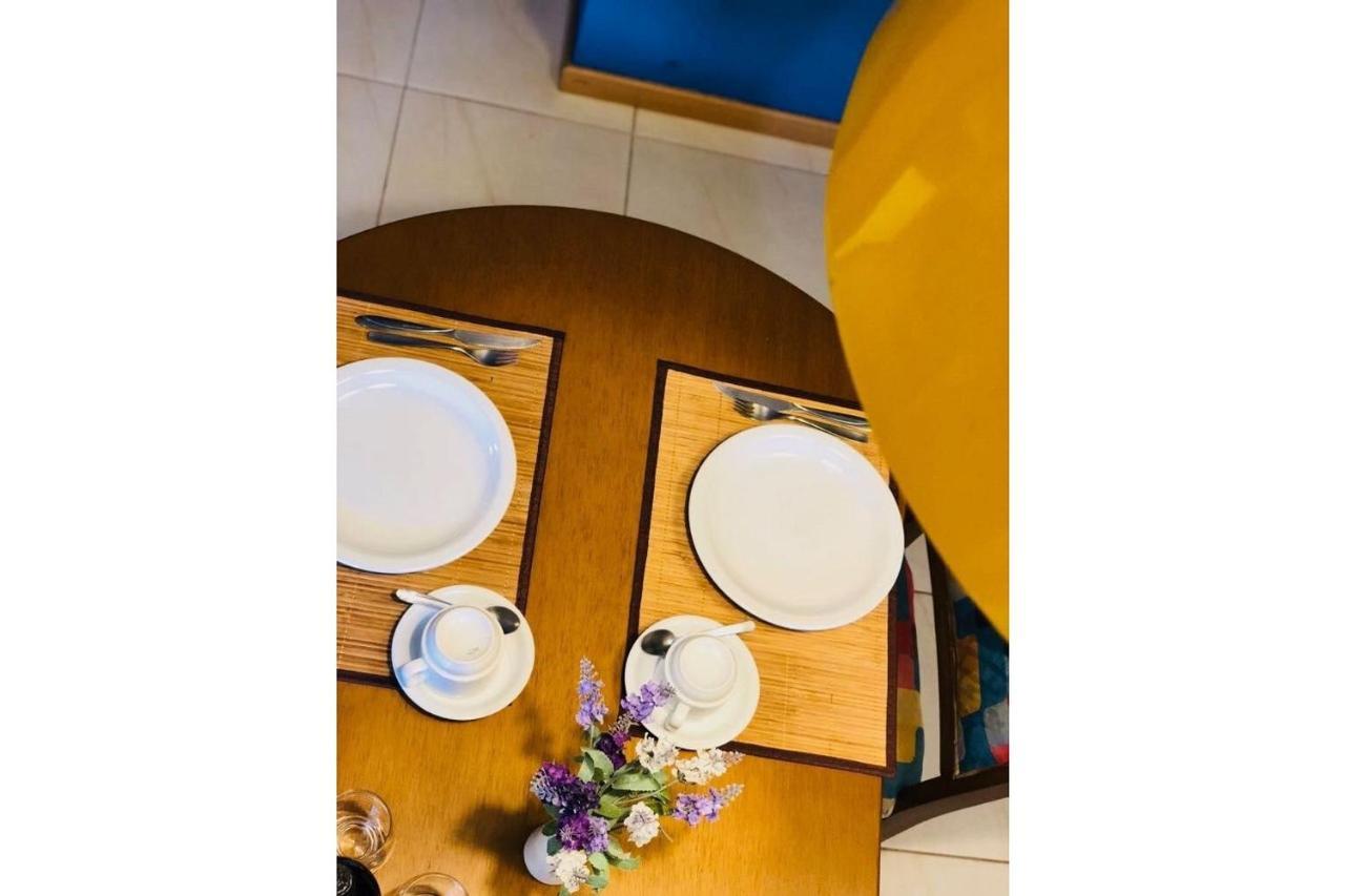GRAMADO SOLAR REAL - 2 apts de 2 quartos no mesmo prédio, cada um comporta até 7 pessoas - IDEAL PARA GRUPOS - central - IDEAL PARA ANDAR A PÉ - nesta plataforma desde janeiro de 2015, oferecemos CREDIBILIDADE - seu PET é bem-vindo - GARAGEM COBERTA Extérieur photo